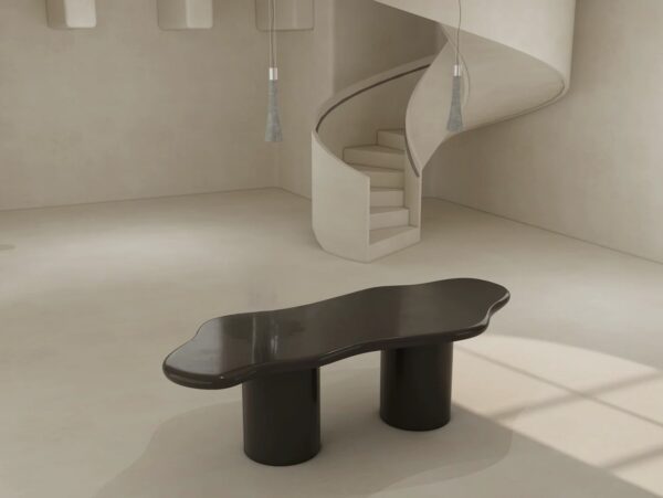 Nad'a Dining Table