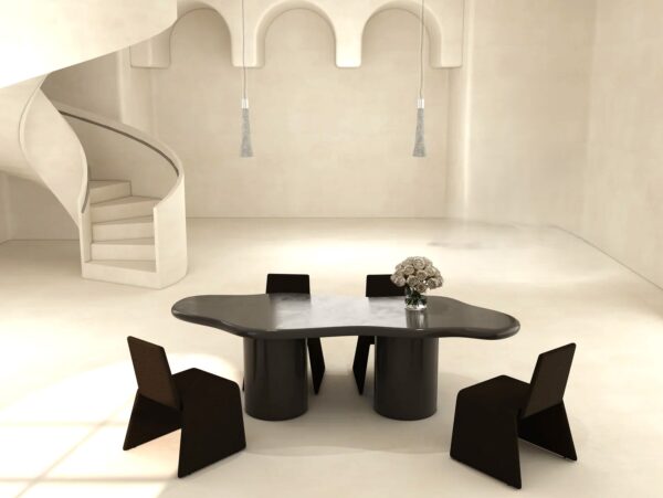 Nad'a Dining Table