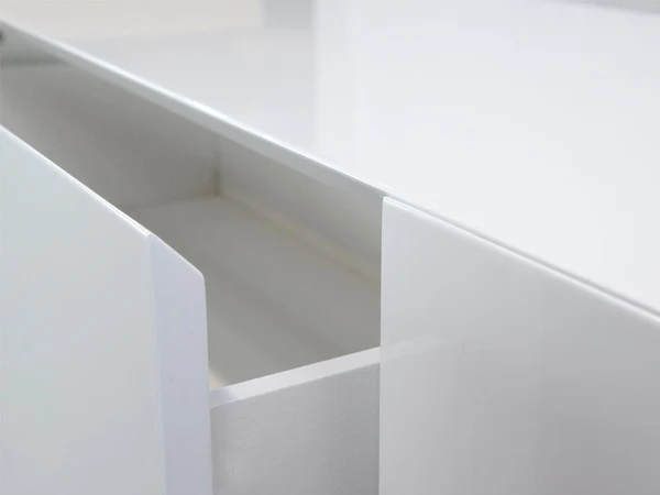 Modena Extendable TV Stand